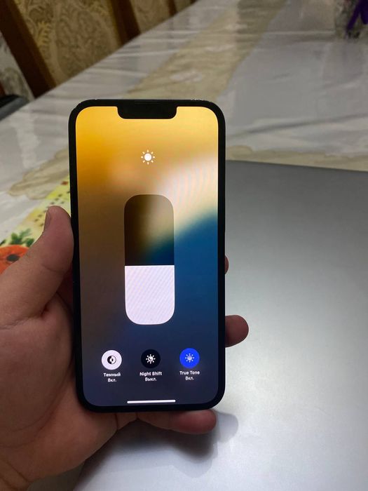 iPhone 13 o‘zi 128 xotira