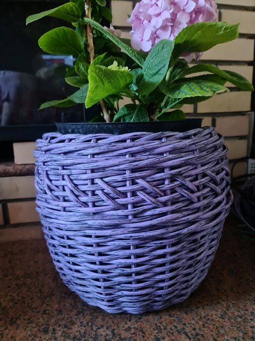 Кашпо из ротанга