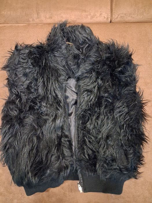 Дамски елек от изкуствена козина с дълъг косъм