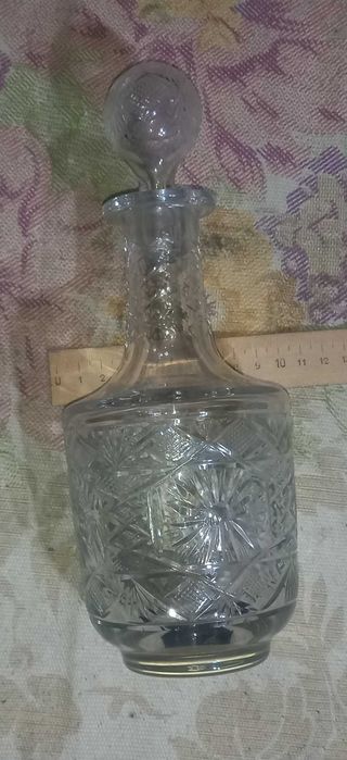 Продам хрустальные графины