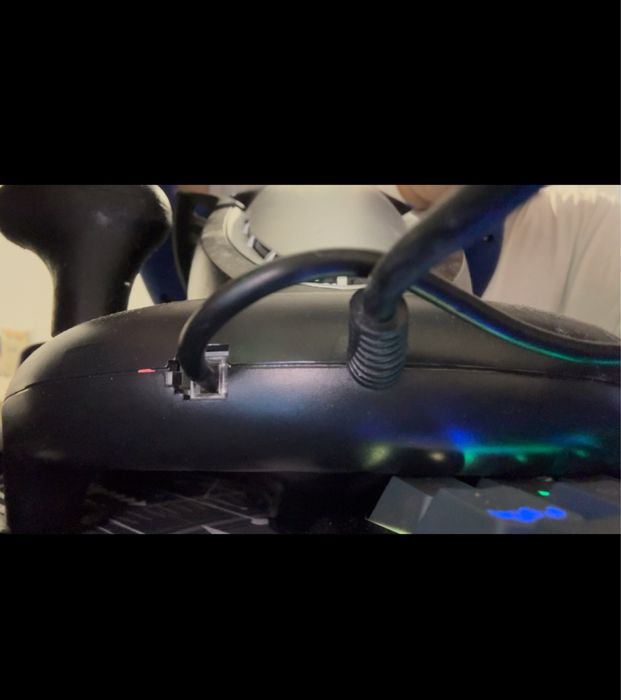 Vând volan de gaming mirya