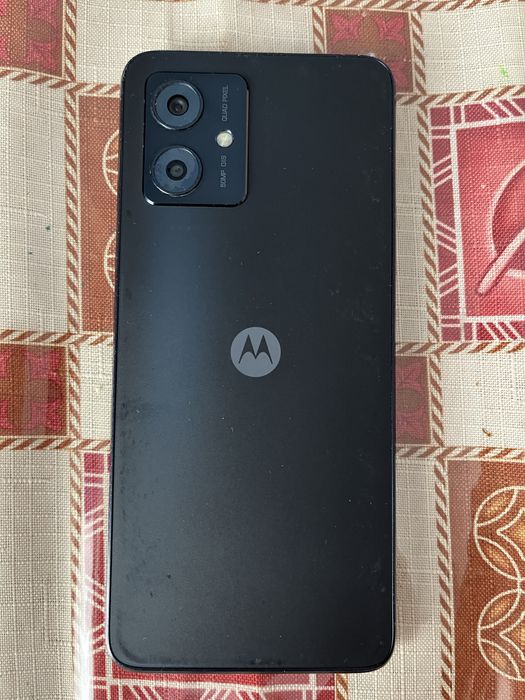 продам телефон, motorola moto g54