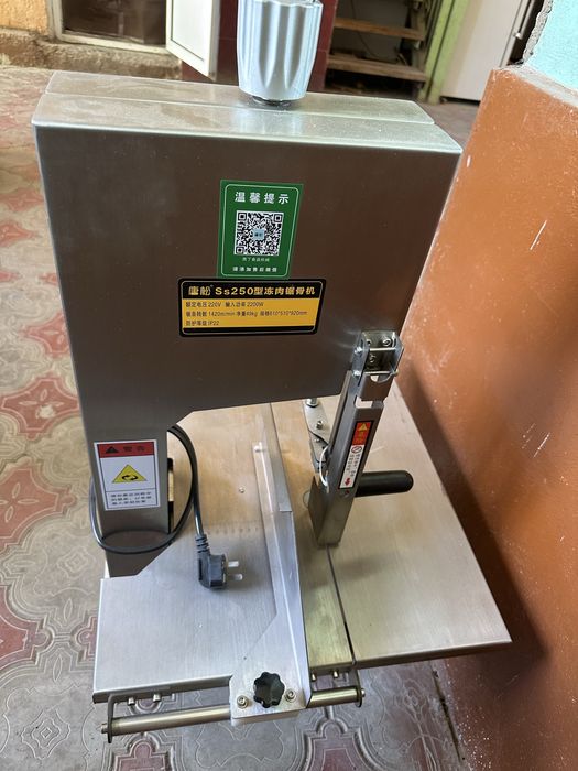 Станок для резки кости