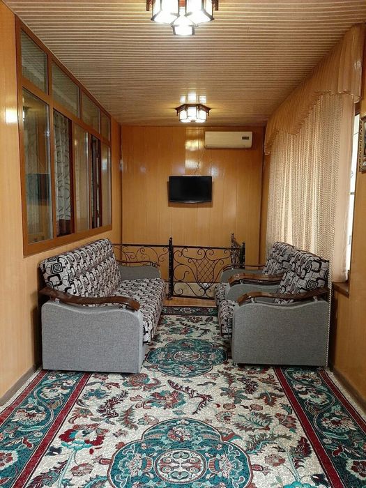 Квартира сотилади! 1-этаж. 4 хона + 2 хона подвал