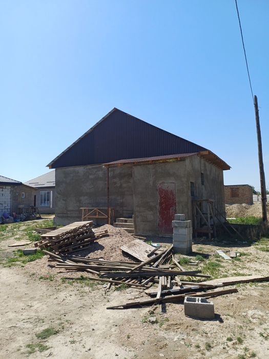 Продам участок с домом 8на9