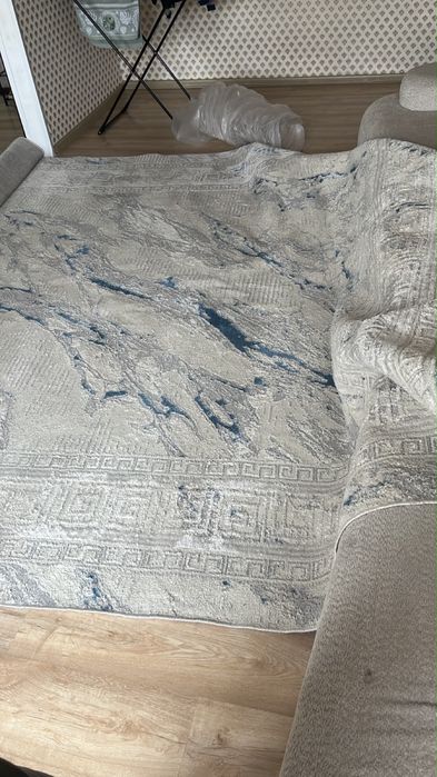 Продам хороший ковер