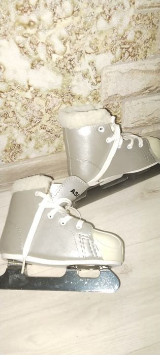 Коньки детские 29р