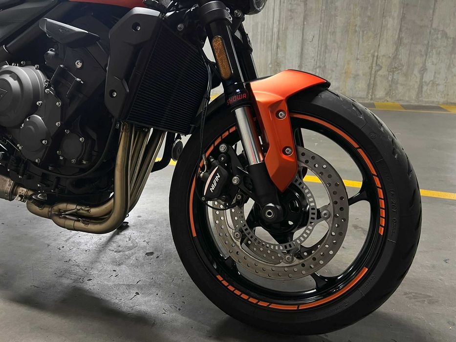 Triumph Trident 660 - Revizie la Triumph Bucuresti - Cu Accesorii