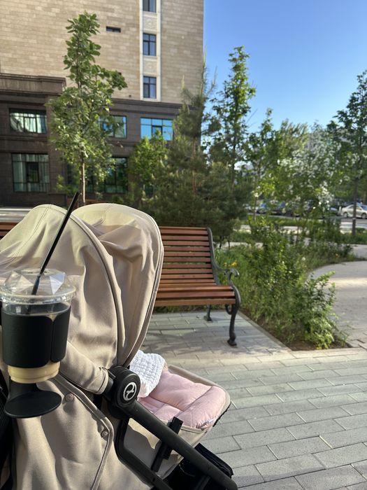 Продам коляску детскую