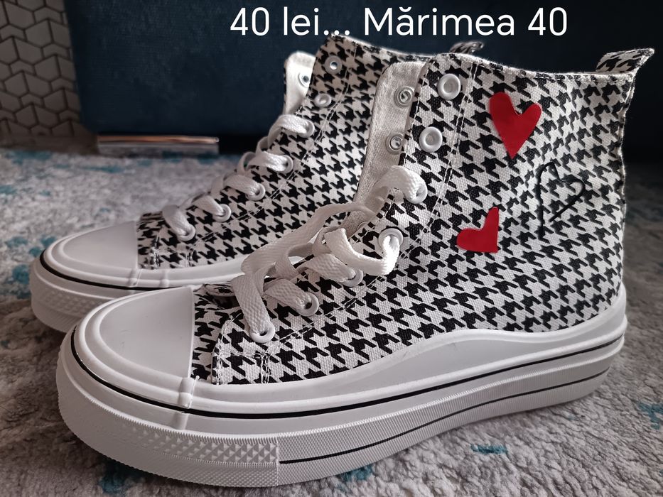 Teniși înalți dama