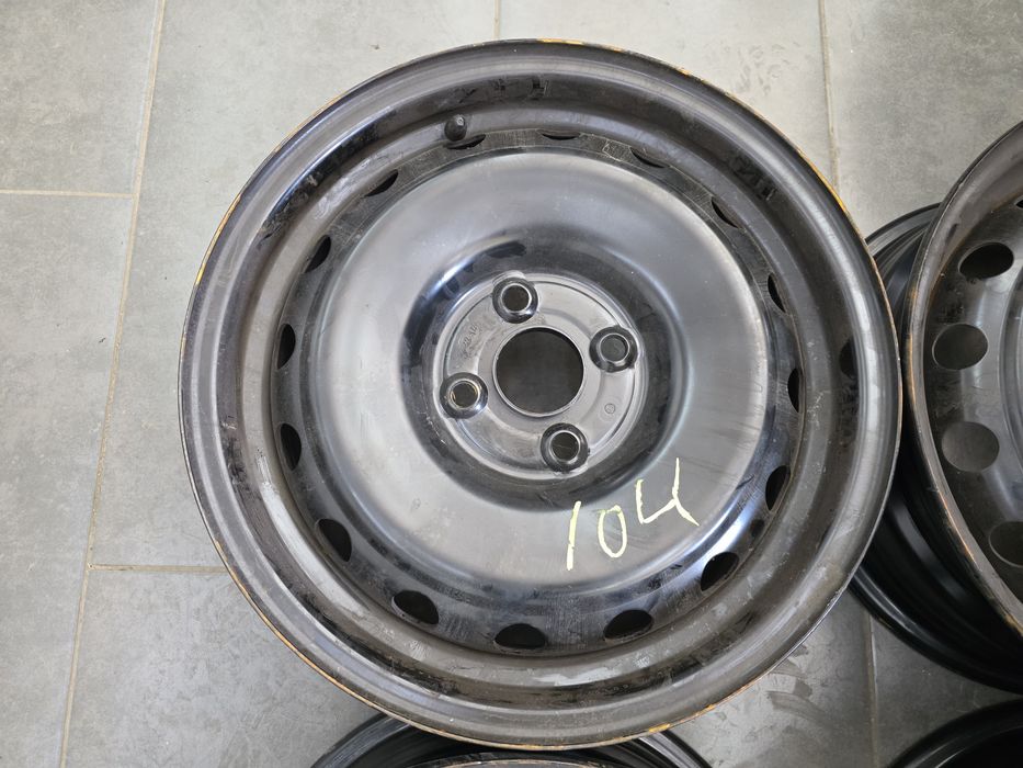 Железни Джанти 15 - Hyundai i20
