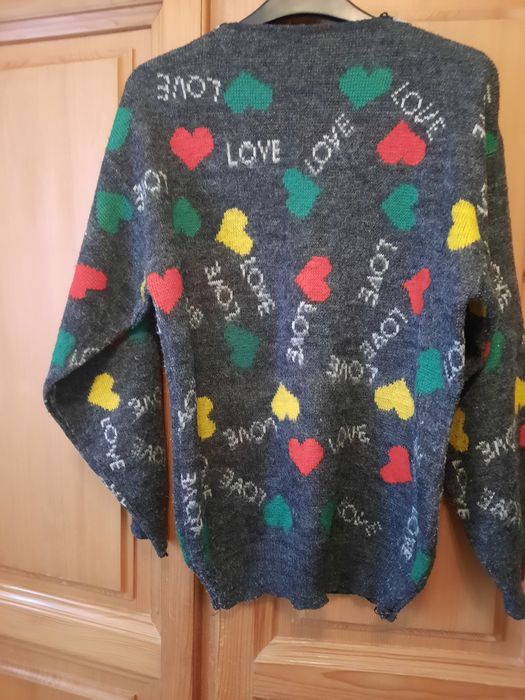 Pulover dama cu inimioare mărimea 48