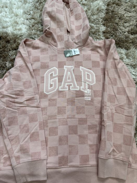 Спортивный комплект от бренда Gap
