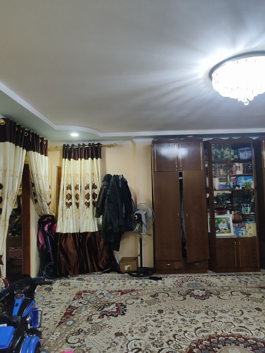 Tezda 3xonali kvartira sotiladi 1-etaj