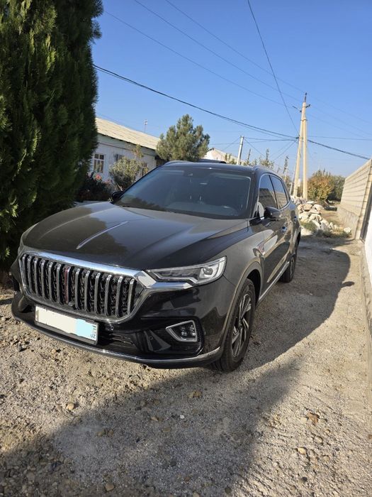 Hongqi hs5 2022 yil