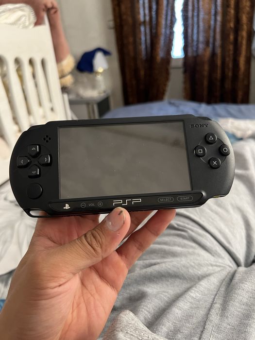 Play Station E1003