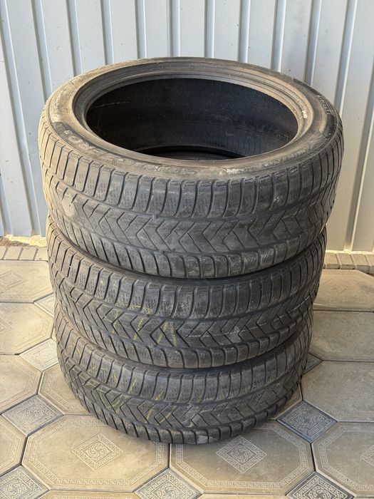 245/45/19 шины Pirelli