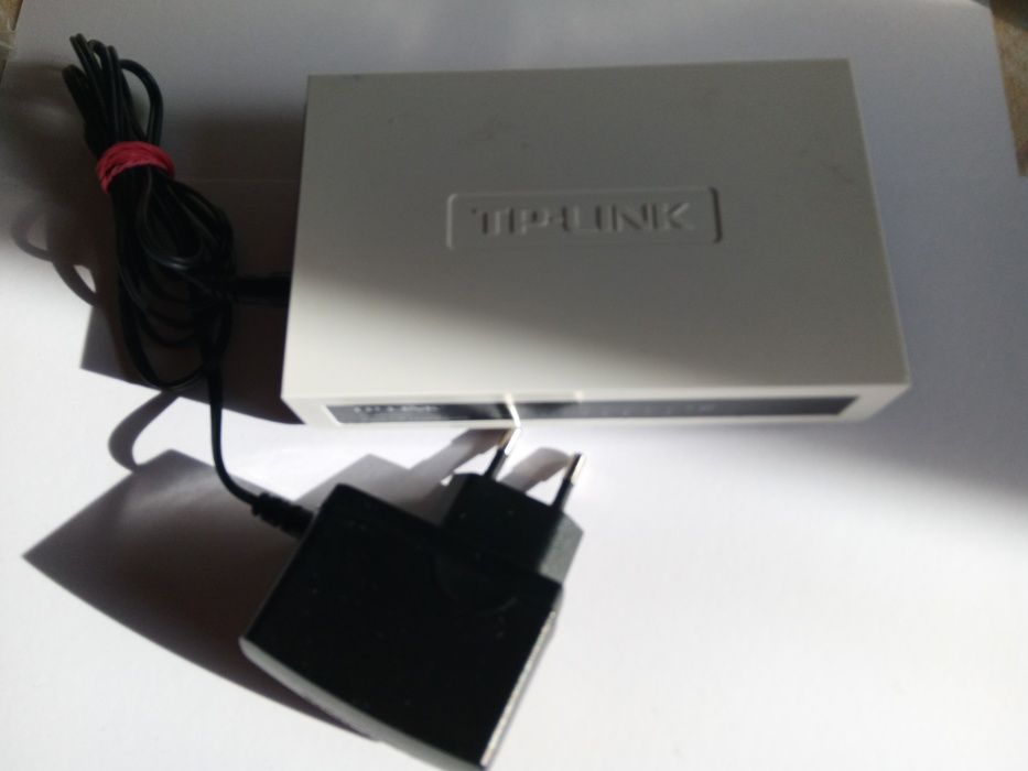 Switch TP-LINK 8 and 5 port, суич TP-LINK 8 и 5 порта