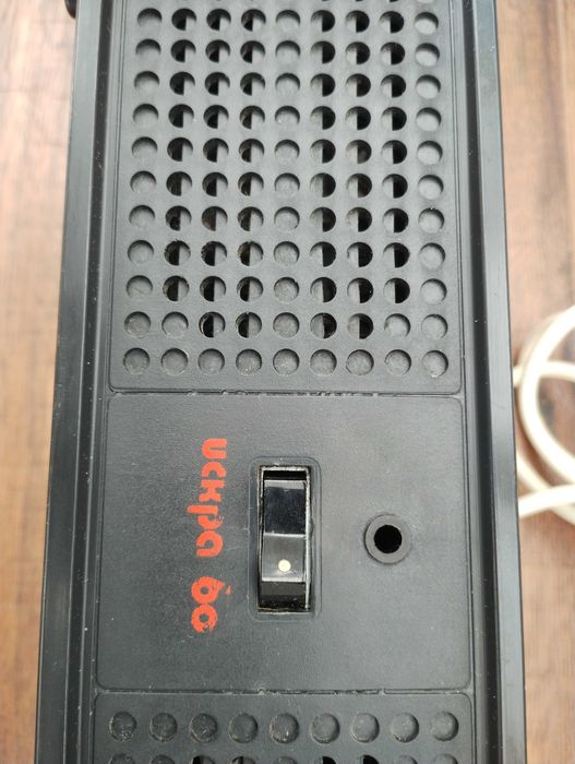 Стабилизатор електронен регулатор