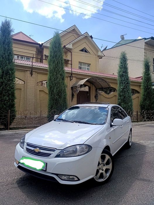 Srochna Jentra sotiladi 2021 yil avtomat 3 pozitsiya 81.000 km haloll
