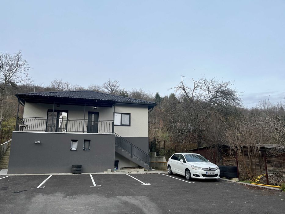Parcare de inchiriat, Grigo, Hotel Premier, DONATH
