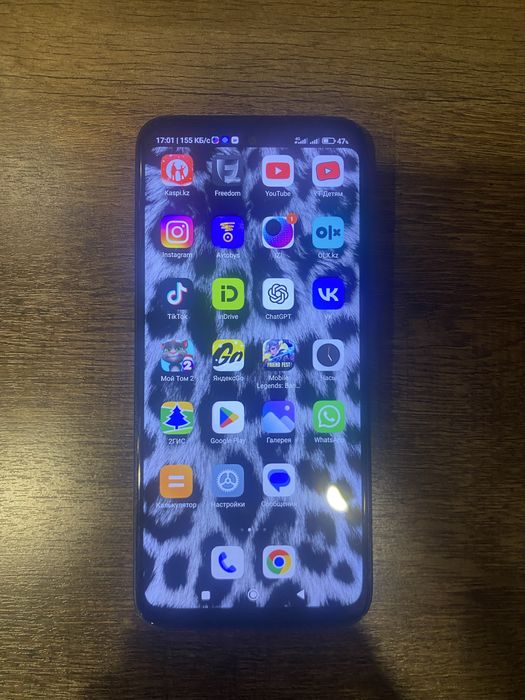 Продам телефон редми 10