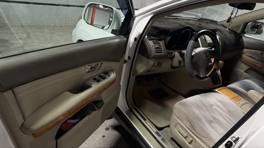 Продам авто Rx350