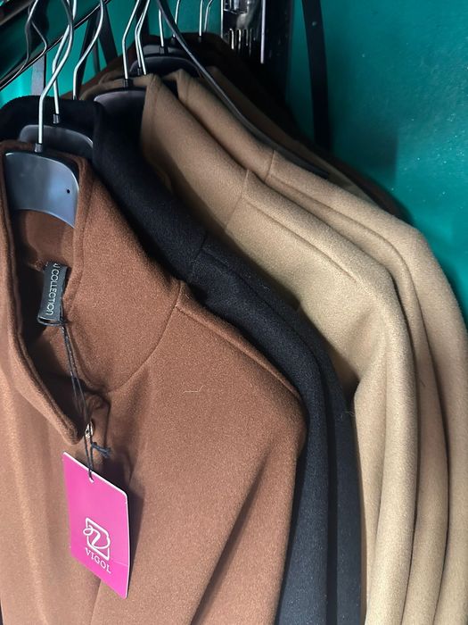 Capă eleganta cu curea