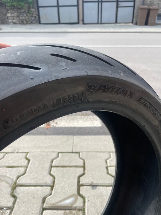 Гуми Bridgestone Battlax S22 DOT 23