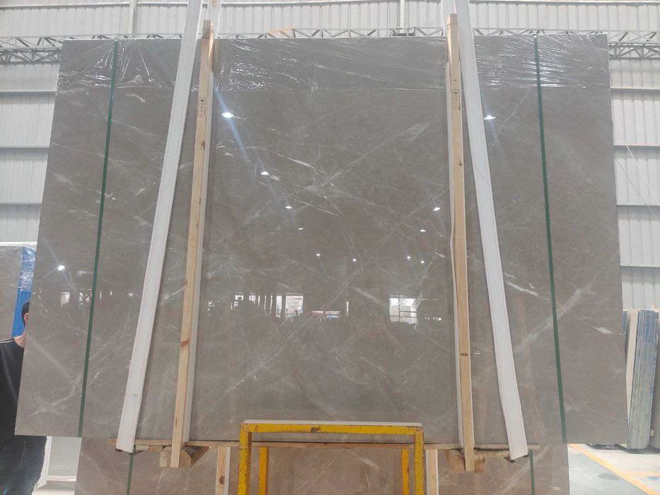 Мрамор, гранит и кварцевые камни (мраморные плиты - слэбы)