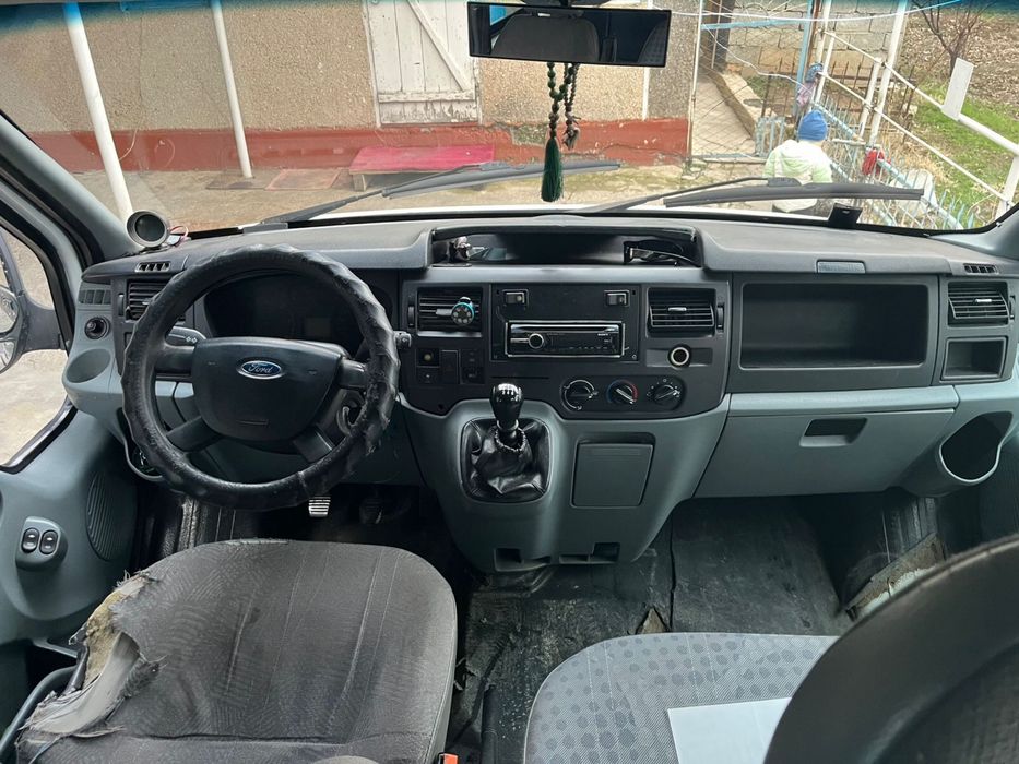 Ford Transit 2009 года