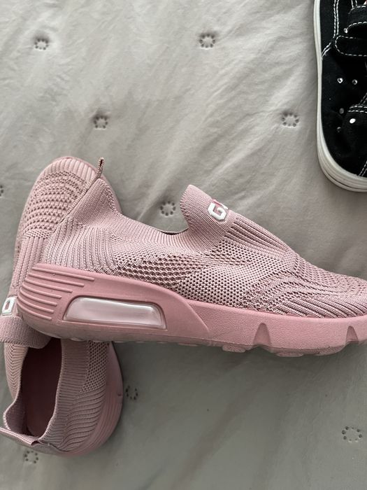 Лот обувчици за момиче