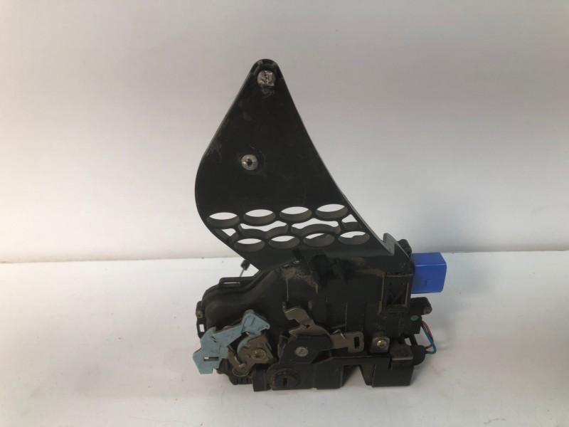 Broasca usa stanga spate Volkswagen Touareg 7L0839015