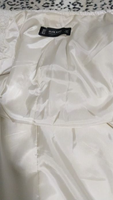 Пальто белое