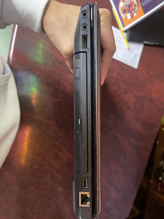Продам ноутбук lenovo