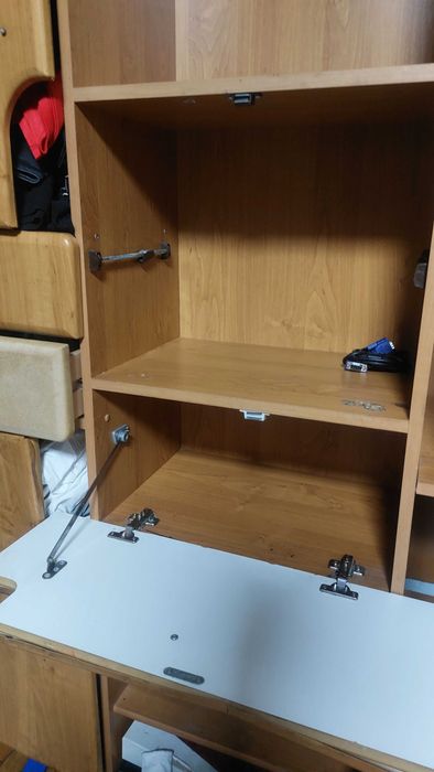 Шкаф горка вместительный