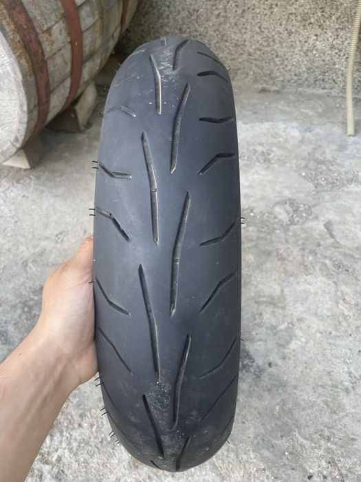 Гуми за скутер 120/70/15 pirelli dot 2022