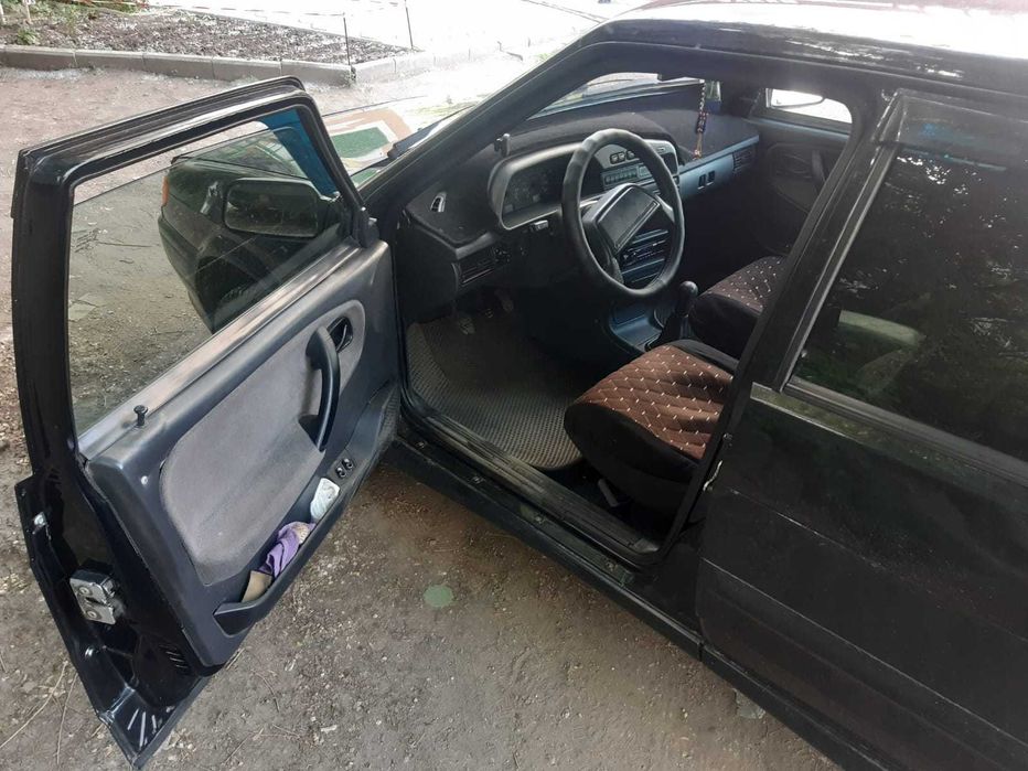 Срочно продам машину