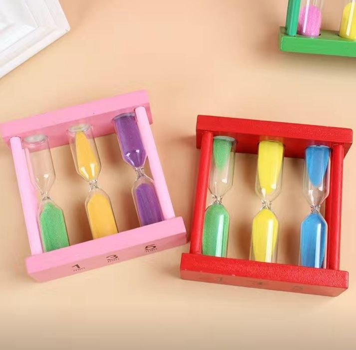 Продам песочные часы для учителя