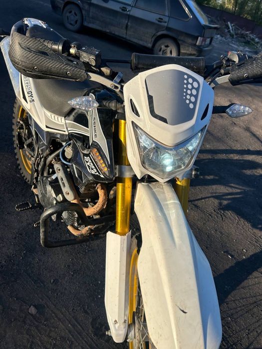 Продам Мотоцикл Эндуро Senke 250cc