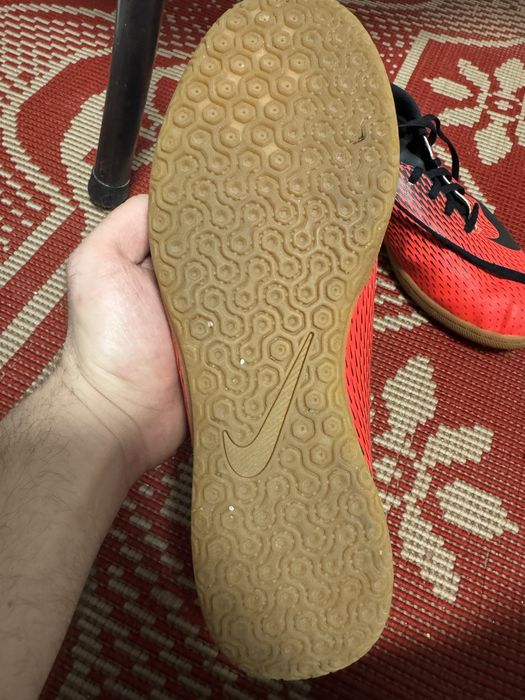 Ghete fotbal Nike Bravata II IC