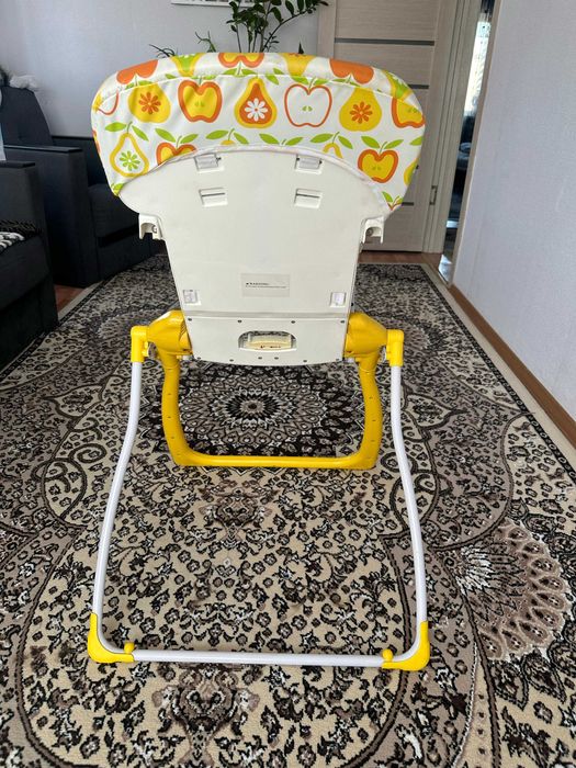 Продам стульчик для кормления