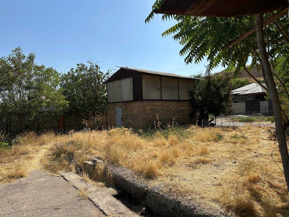 Продается дом 10 соток в Чирчике