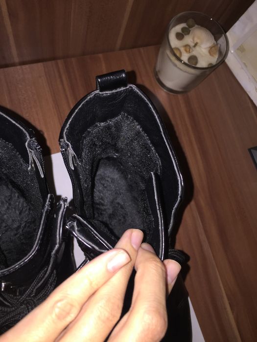 bocanci din piele cu tinte