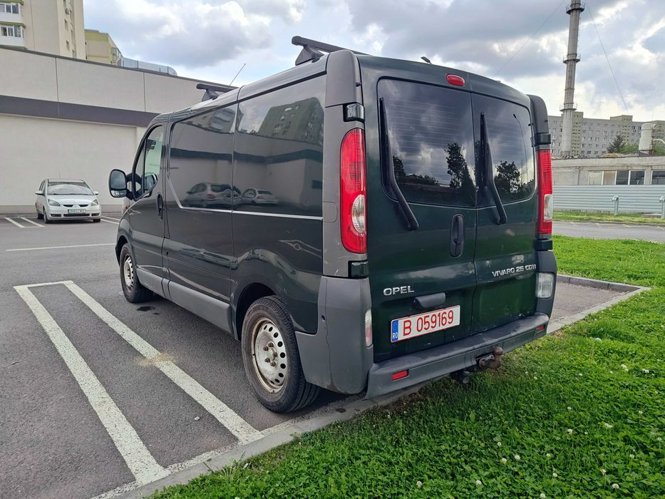 Inchiriez Duba Marfa fara sofer - Permis Categoria B