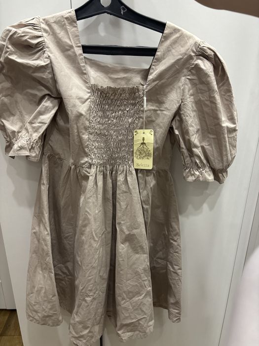 Продаю красивое новое платье