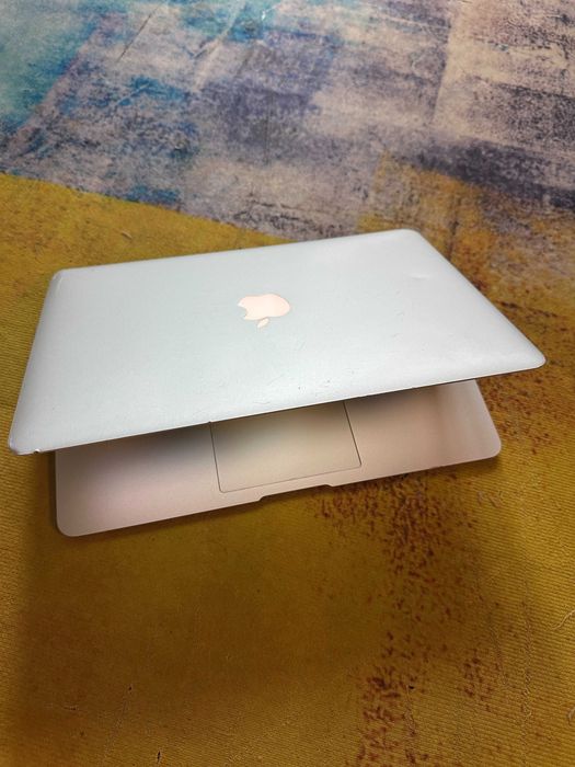 Apple MacBook Air A1466 de vânzare | OLX.ro
