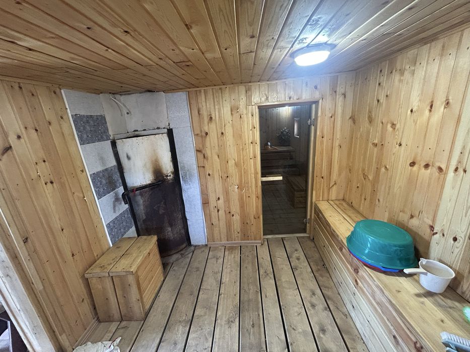 Земельный участок с баней