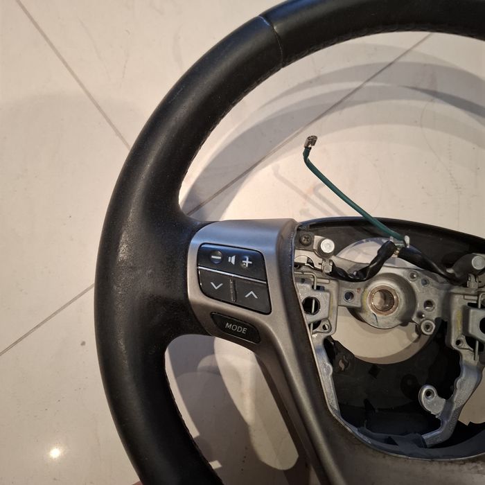 Волан тойота Аненсис Т27