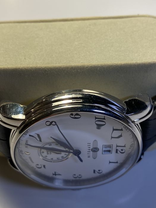 Ceas Zeppelin dual time